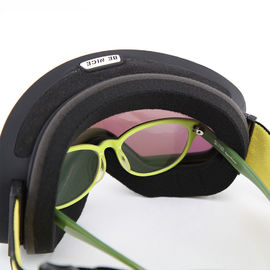Gafas ligeras planas esféricas amarillas del esquí, ninguna correa elástico desmontable de las gafas del esquí de la niebla proveedor