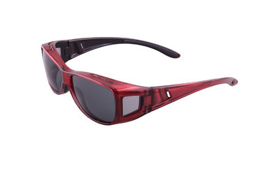 Gafas de sol polarizadas alta densidad de los deportes, marco polarizado de la dureza de las gafas proveedor