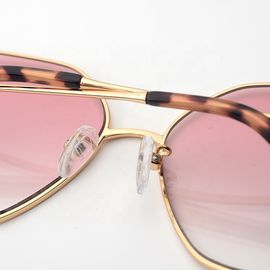 Gafas de sol formadas Pentágono elegantes del metal de las mujeres de las gafas de sol de la forma de vida de las señoras de encargo proveedor