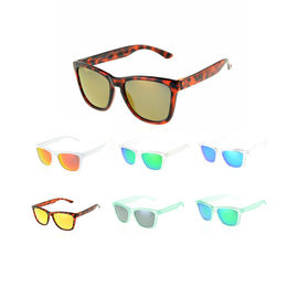 Forme a mujeres llenas de las gafas de sol del marco el peso ligero retro con uV400 proveedor