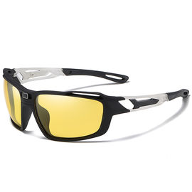 Lente de múltiples capas de alta densidad polarizada color modificada para requisitos particulares de la capa de las gafas de sol proveedor