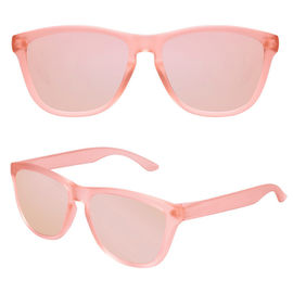 Suposición rosada de las gafas de sol de la forma de vida del color con los cojines de nariz integrados de la inyección proveedor